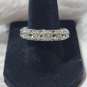 Mermaid Treasures Elegant Lab Created Light Green Quartz Statement Ring Size 8